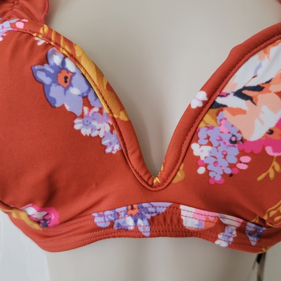 Sundazed Sky Ruffle Bikini Top - Picture 6 of 10